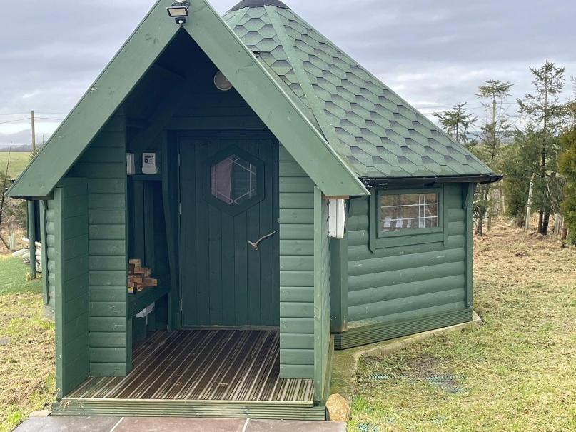 Holly Tree Glamping Cabins Wigglesworth Exteriör bild